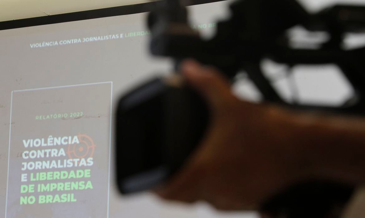 Veículos independentes publicam manifesto em defesa da democracia Em editorial, veículos independentes de imprensa defendem democracia