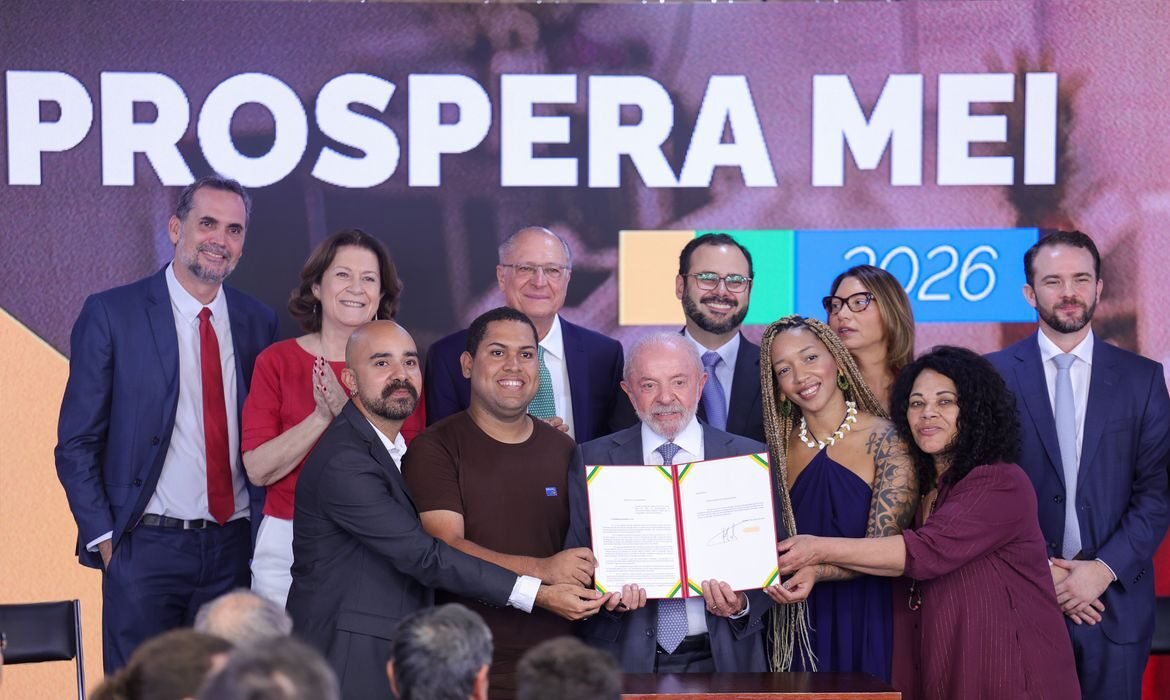 Governo envia ao congresso projeto que perdoa dívidas de microempreendedores Perdão de dívidas de MEIs terá impacto fiscal, mas redução de custos